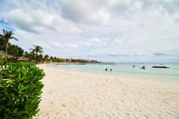 Beach Escape | 2BR | Pool & Ocean Breeze - Image 2