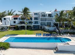 Casa Iguana | 4 BR | Beachfront Family Residence - Image 4