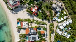 Casa Marea - 2BR - Tropical Vibes & Palm Breeze Oasis - Image 4