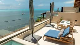 Luxury Stay | 5BR | Beachfront PH w/ Rooftop Pool - Image 5