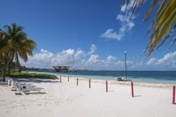 Villa Balam Nah | 6BR | Beachfront Family Oasis - Image 5