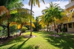 Villa Laguna del Mar | 5BR | Waterfront & Private - Image 3