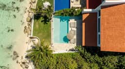 Villa Presidente | 4BR | Oceanfront Luxury Stay - Image 2
