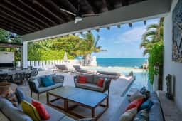 Villa Presidente | 4BR | Oceanfront Luxury Stay - Image 4
