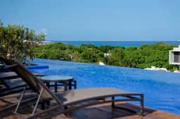 Luxury Condo | 3BR | Private Rooftop Pool | GYM - Image 5
