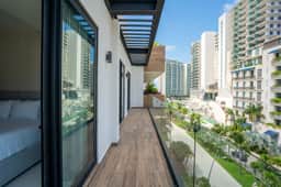 Modern PH - 4BR - Marina & Shopping - Image 5