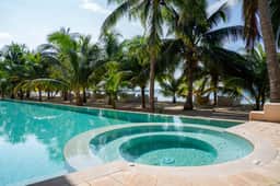 Artila 6BR Beachfront | Steps from Caribbean Blue - Image 5