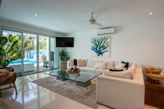 Casa Coco - 4BR Villa, Private Pool in Hotel Zone - Image 3