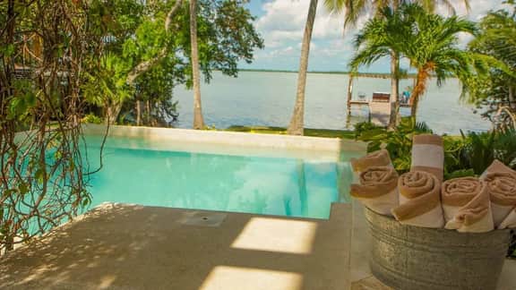 Villa Muyal | 7BR | Waterfront Getaway - Image 3