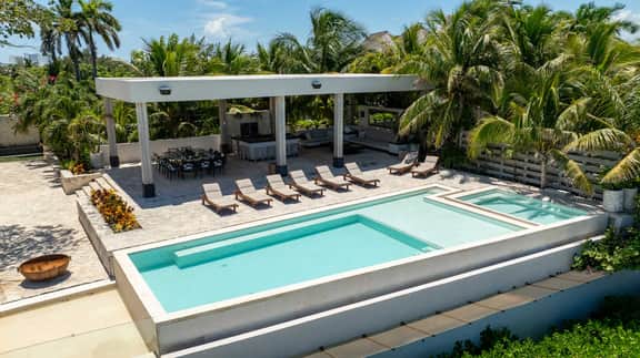 CasaZul | 9 BR | Luxury Beachfront Mansion - Image 2