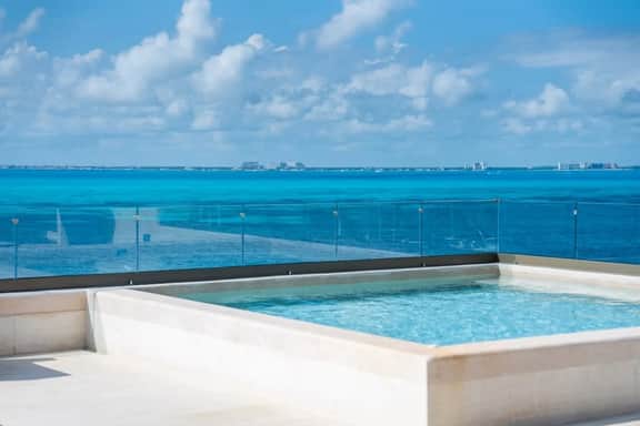 Luxury Penthouse | 9BR | Private Rooftop w/ Pool - Image 3