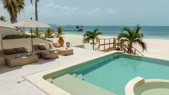 AB del Mar | 7BR | Luxury Beachfront Villa - Image 5