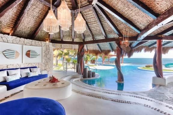 Villa Alma | 7BR | Beachfront Exclusive Villa - Image 4