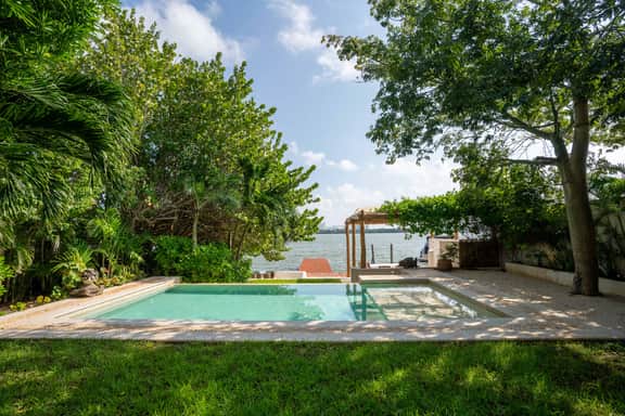 Villa La Ceiba | 5BR | Waterfront Hotel Zone Luxe - Image 3