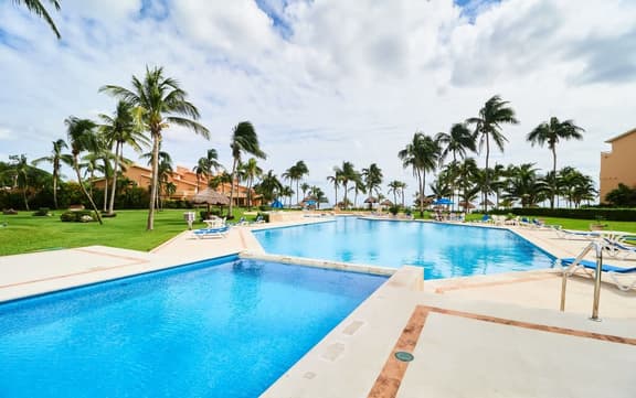 Beach Escape | 2BR | Pool & Ocean Breeze - Image 1