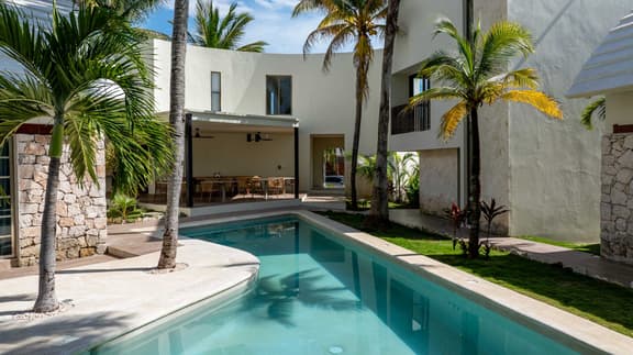 Casa Medusa- Sunny Escape Steps From The Sea - Image 1