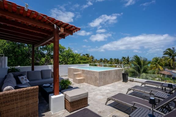 Casa Pescada | 4 BR | Beach Access Tropical Villa - Image 1