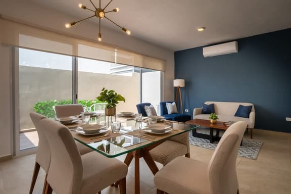 Contemporary Home | 3BR | Prime Downtown Area - Image 1