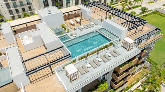 Exclusive Penthouse - 4BR - Private Rooftop - Image 1