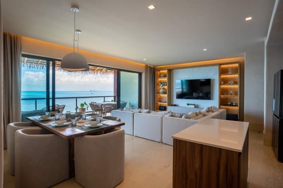 Stylish Condo | 4BR | Exclusive Family Stay - Image 1