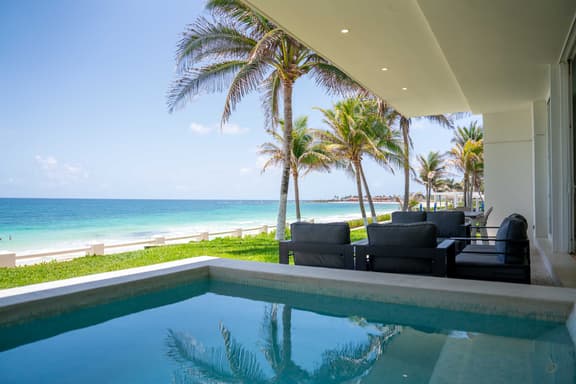 Villa Nizuc | 5BR | Exclusive Beachfront Residence - Image 1